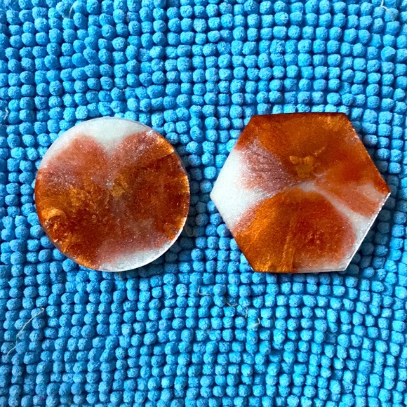 🎉 HOST PICK 🎉 Handcrafted coaster set - Picture 3 of 3